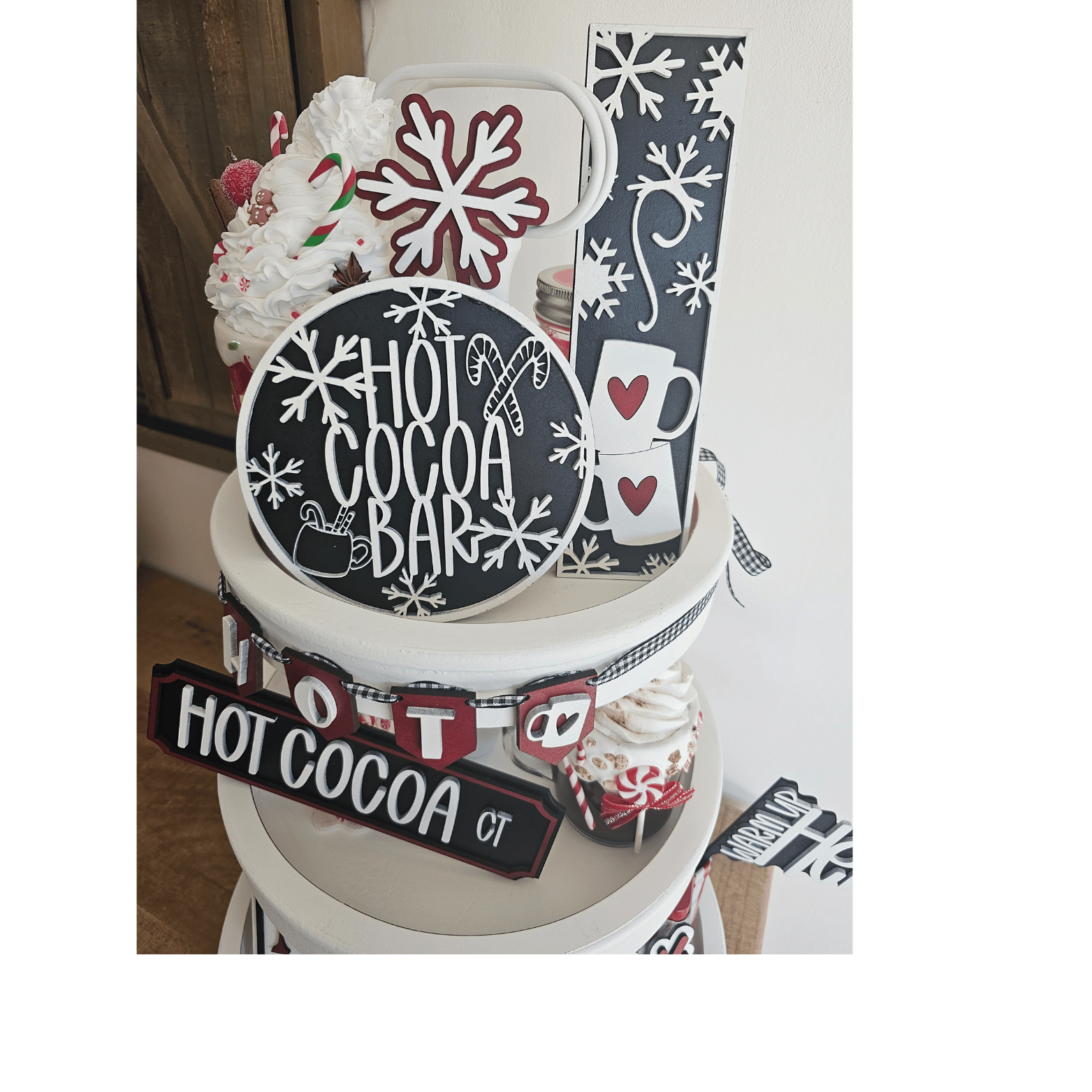décoration-plateau-a-plusieurs-niveaux-tiered-tray-hot-cocoa-north-pole-farmhouse-noel-hiver (7)