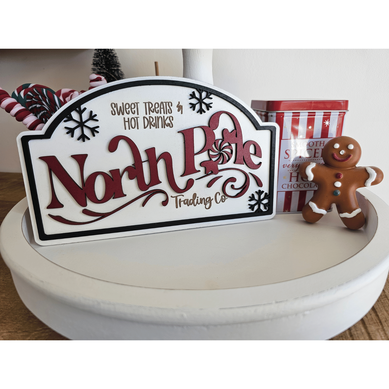 décoration-plateau-a-plusieurs-niveaux-tiered-tray-hot-cocoa-north-pole-farmhouse-noel-hiver (8)