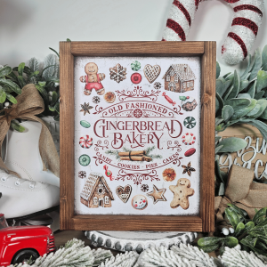 Cadre décoratif farmhouse Old Fashioned Gingerbread Bakery en bois avec biscuits et maison en pain d’épices