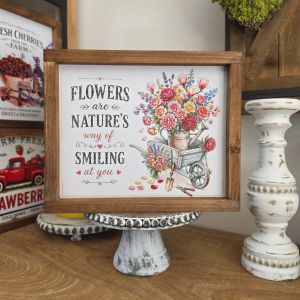 Cadre sign farmhouse floral avec brouette fleurie et illustration réalisée par @sweet_andcosy