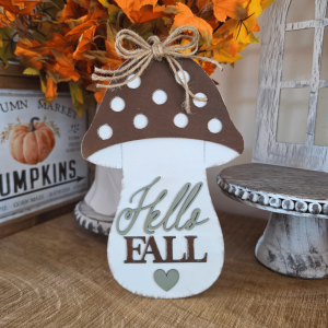 Sign farmhouse Hello Fall en forme de champignon brun et blanc avec nœud en ficelle