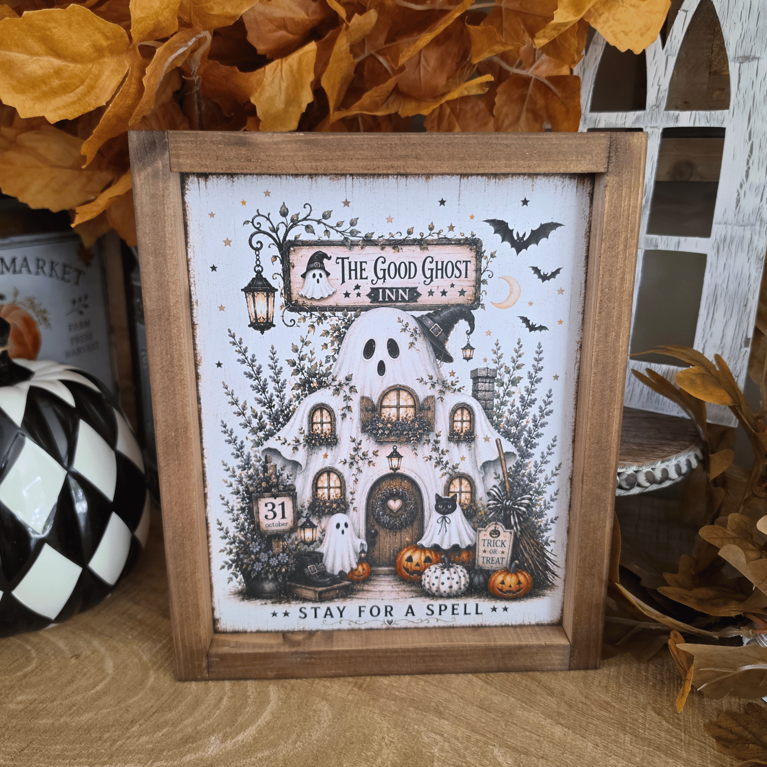 Cadre fantôme Halloween farmhouse The Good Ghost Inn
