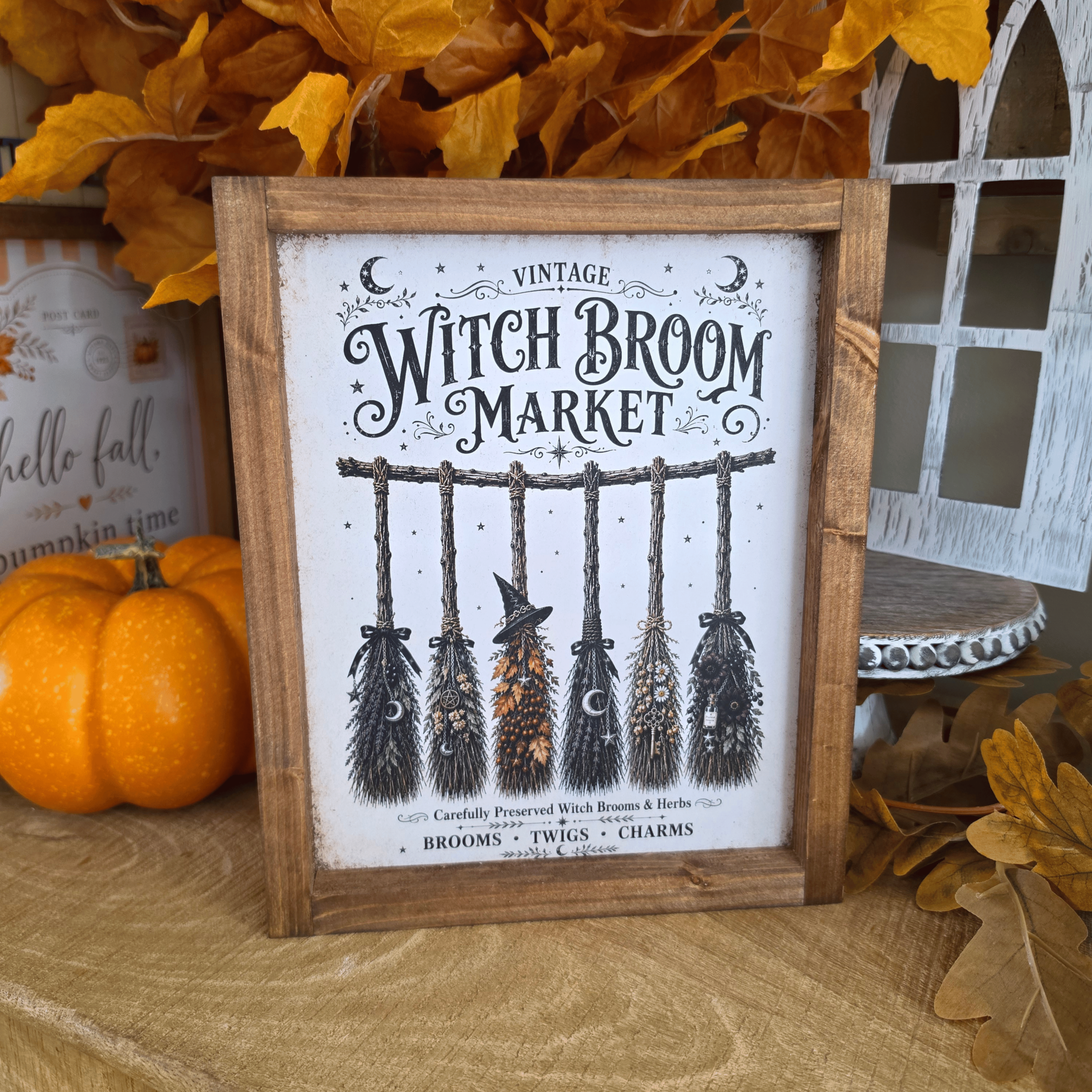 Cadre sign farmhouse Halloween Witch Broom Market avec balais de sorcière