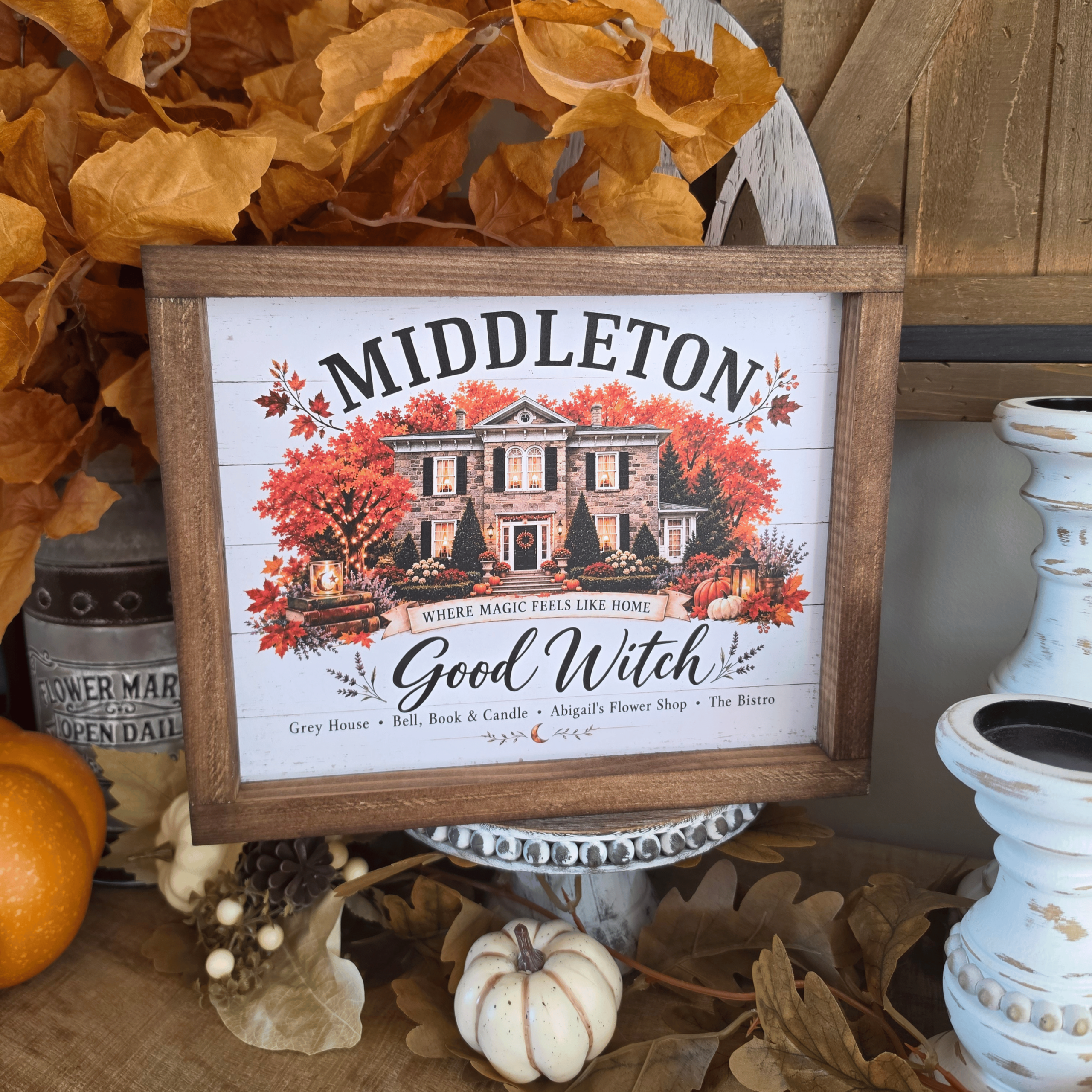 Cadre farmhouse automne Middleton Good Witch avec maison et citrouilles