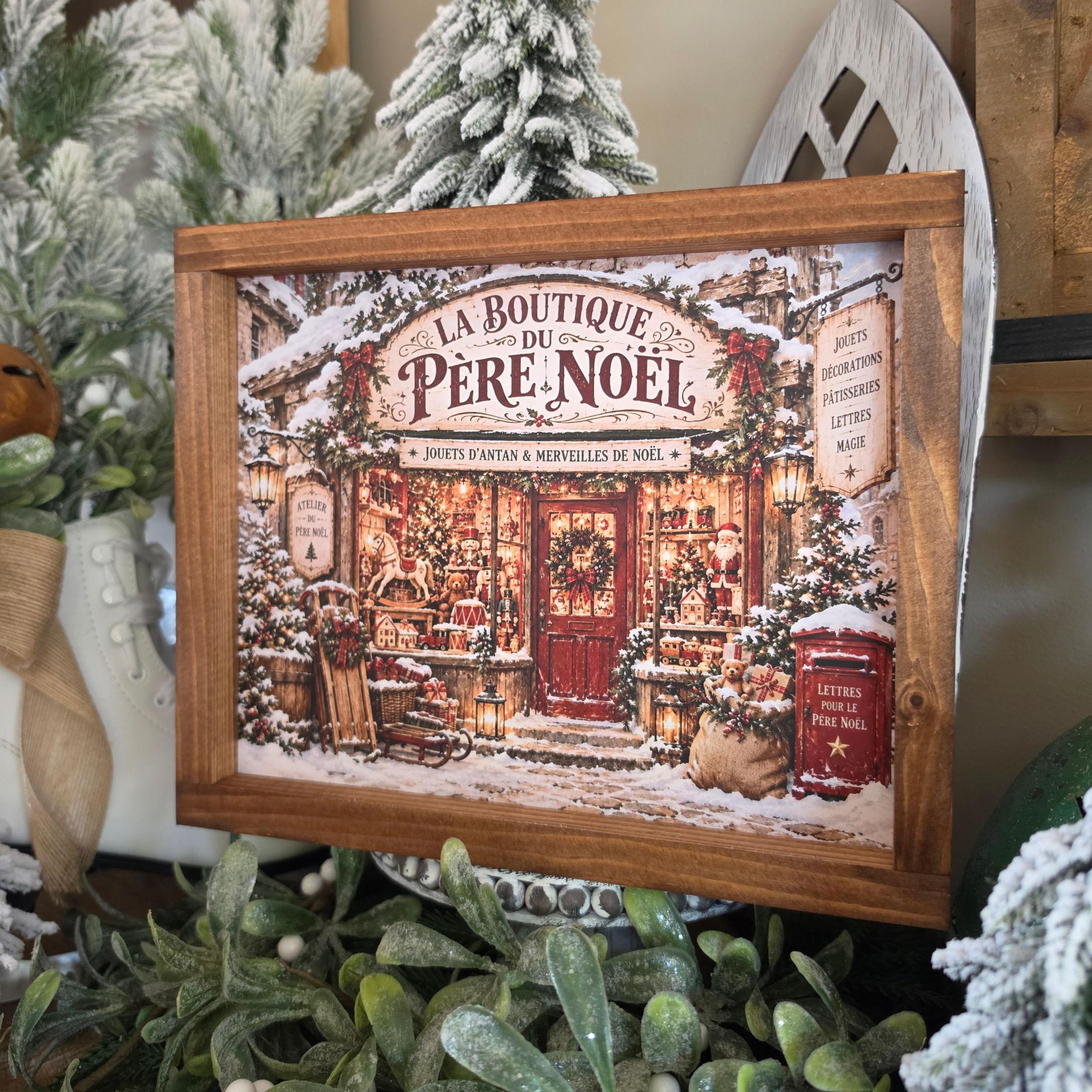 Cadre Boutique du Père Noël avec jouets anciens, sapins et cadeaux