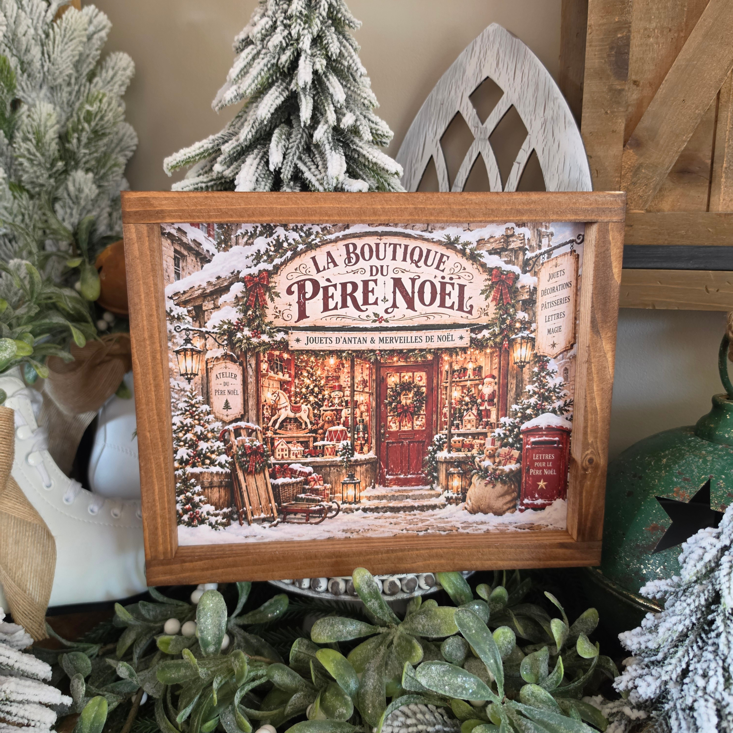 Cadre Boutique du Père Noël avec jouets anciens, sapins et cadeaux