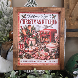 Cadre farmhouse Noël Christmas Kitchen avec biscuits cupcakes et pain d'épices